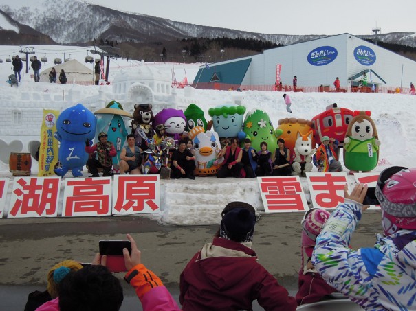 田沢湖高原雪まつり03