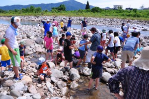 02 雄物川川遊び01